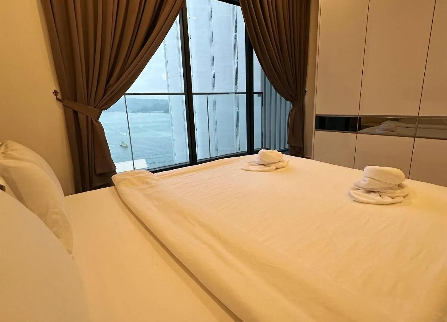 Summerset Seaview Studio Apartment At Kota Kinabalu City Centre