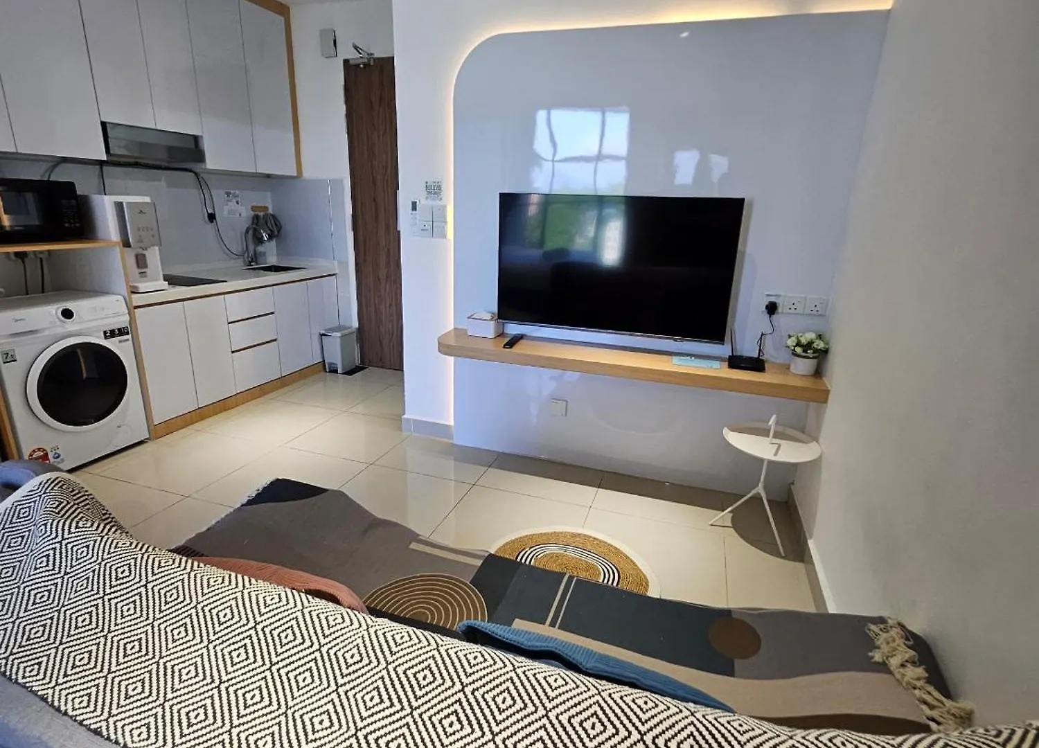 Summerset Seaview Studio Apartment At Kota Kinabalu City Centre 0*,