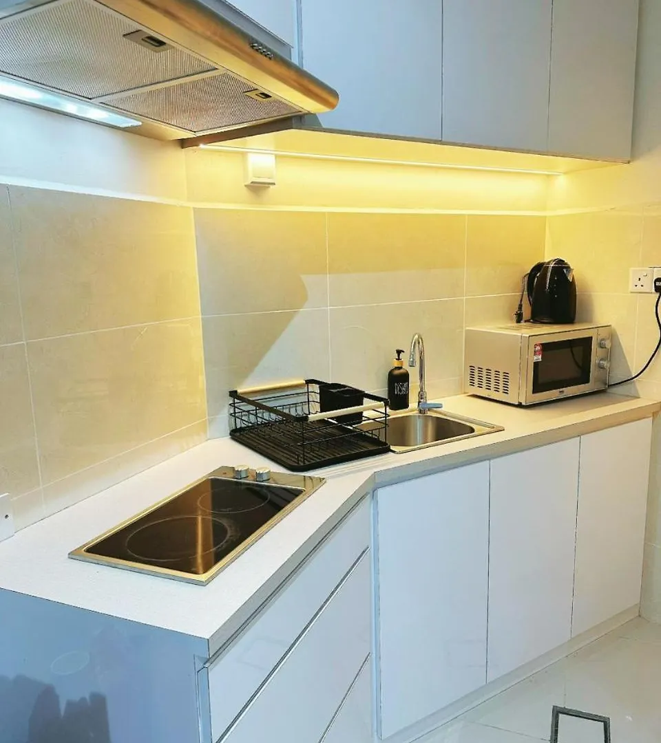 Summerset Seaview Studio Apartment At Kota Kinabalu City Centre 0*,